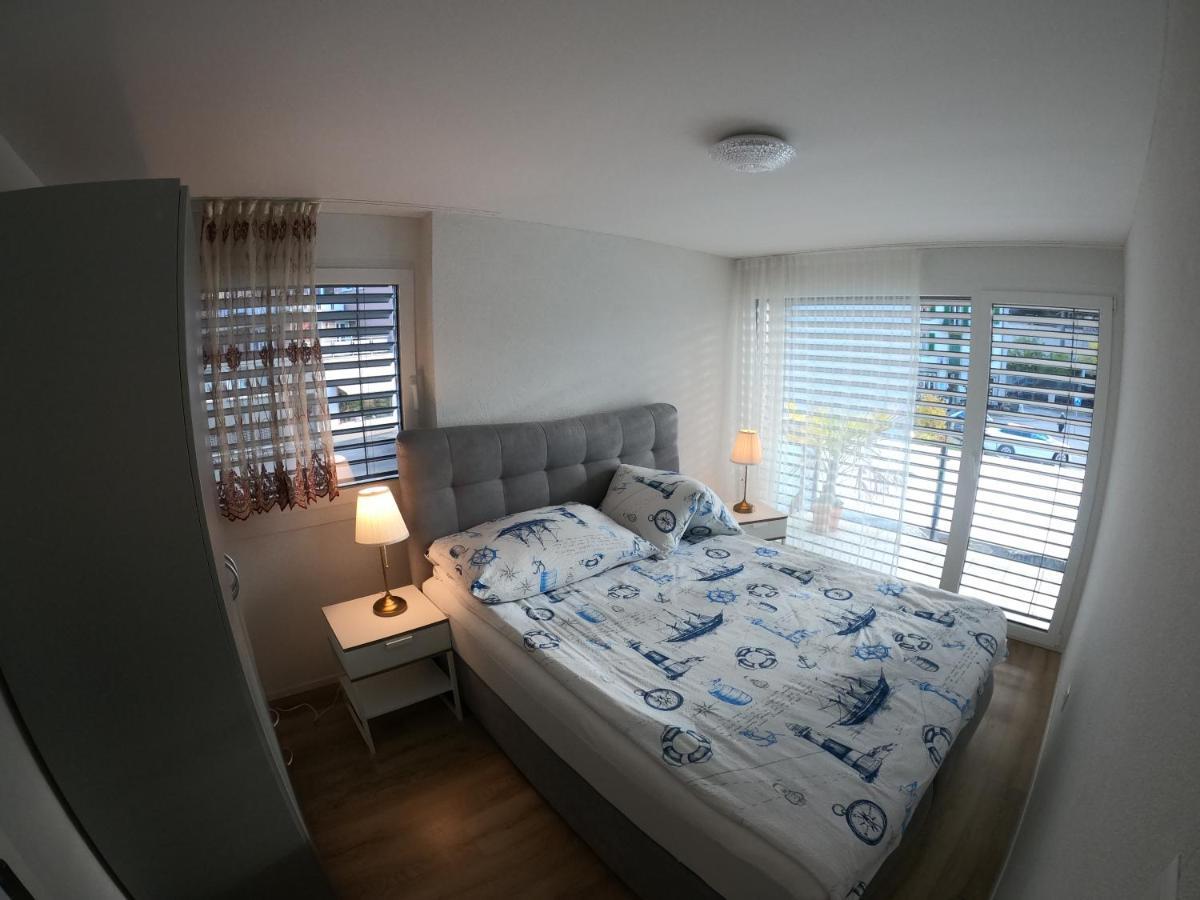 The Golf Apartments Entrelagos Exterior foto
