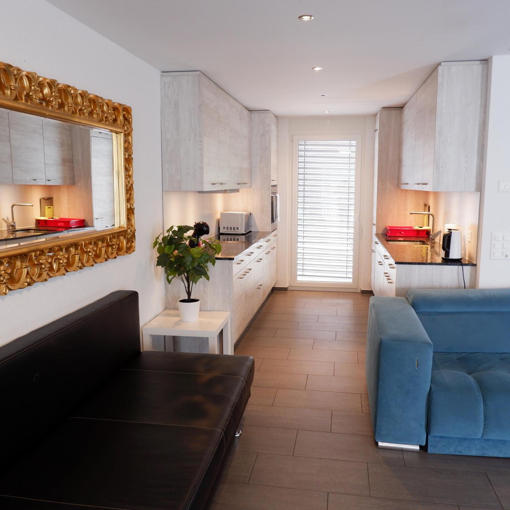The Golf Apartments Entrelagos Exterior foto
